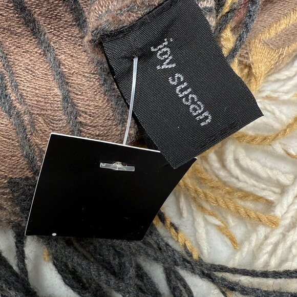 Joy Susan Scarf Geometric Striped Polyester Fringe Cozy Shawl Long Pink Tan - Picture 3 of 5